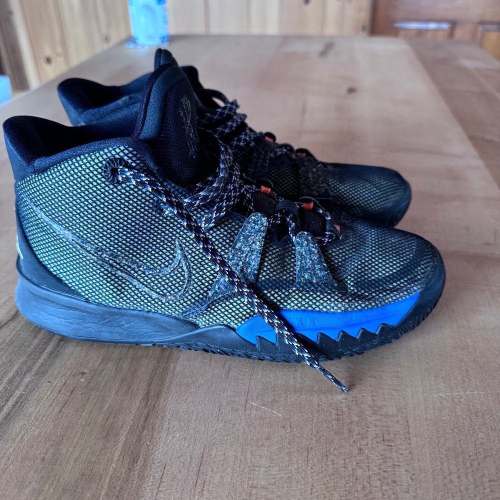 Youth K&D Basketball Sneakers